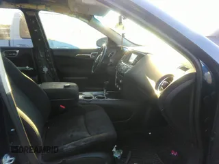 2015 Nissan Pathfinder SV with VIN 5N1AR2MN7FC697066, listed as a IAAI auction lot 39068545 with 230,971 mi miles and . Bid and sale history available at DreamBid. Image 5.