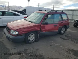 1999 Subaru Forester L with VIN JF1SF6352XG731943, listed as a Copart auction lot 44527605 with 167,122 mi miles and Salvage Title. Bid and sale history available at carsss.com. Image 1.
