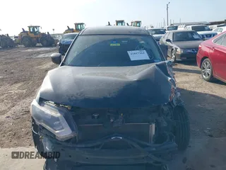 2017 Nissan Rogue SV with VIN KNMAT2MT9HP562445, listed as a IAAI auction lot 41817162 with 118,487 mi miles. Bid and sale history available at carsss.com. Image 12.