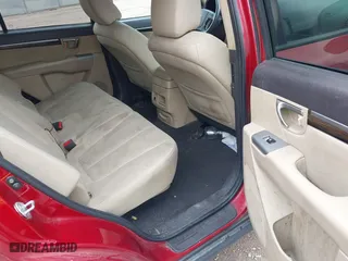 2011 Hyundai Santa Fe GLS with VIN 5XYZGDAB4BG024521, listed as a IAAI auction lot 42083231 with 212,216 mi miles. Bid and sale history available at carsss.com. Image 8.