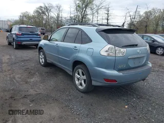 2005 Lexus RX 330 with VIN 2T2HA31U55C065518, listed as a IAAI auction lot 42091528 with 147,293 mi miles. Bid and sale history available at carsss.com. Image 3.