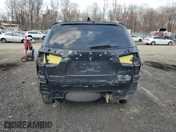 2016 Kia Sorento SX with VIN 5XYPKDA57GG170774, listed as a Copart auction lot 52107015 with 71,186 mi miles and Non Repairable. Bid and sale history available at carsss.com. Image 6.