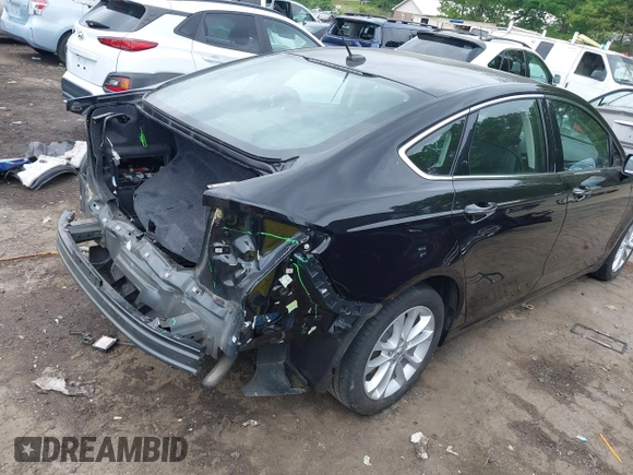 2019 Ford Fusion Titanium with VIN 3FA6P0SU1KR285161, listed as a IAAI auction lot 42092870 with 62,437 mi miles and . Bid and sale history available at DreamBid. Image 4.