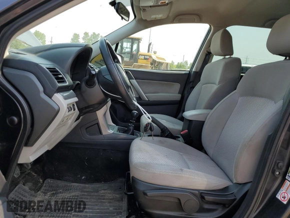 2017 Subaru Forester z VIN JF2SJAAC4HG564002, wystawiony jako Copart lot #61599594 z przebiegiem 142 499 mil mil oraz Czysty tytuł • Clean title. Historia ofert i sprzedaży dostępna na DreamBid. Obrazek 7.