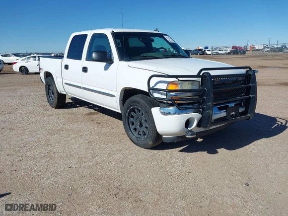 2006 GMC Sierra 1500 SLT with VIN 2GTEK13T061170674, listed as a IAAI auction lot 41680561 with 222,276 mi miles. Bid and sale history available at carsss.com. Image 1.