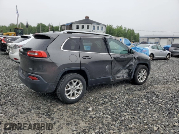 2017 Jeep Cherokee Latitude with VIN 1C4PJMCS8HW505261, listed as a Copart auction lot 60284375 with 37,744 mi miles and Salvage title. Bid and sale history available at DreamBid. Image 3.