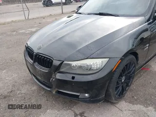 2011 BMW 3 Series 335i xDrive с VIN WBAPL5C53BA742364, выставлен на аукционе IAAI как лот 42604717 с пробегом 157 418 миль миль и . История ставок и продаж доступна на DreamBid. Изображение 6.