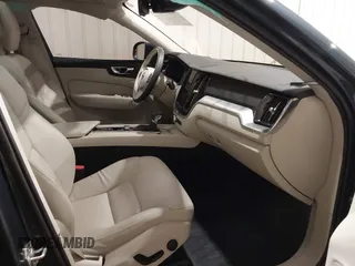 2019 Volvo XC60 Momentum с VIN LYV102RK3KB380784, выставлен на аукционе IAAI как лот 42344137 с пробегом 61 315 миль миль и . История ставок и продаж доступна на DreamBid. Изображение 5.