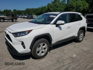 2021 Toyota RAV4 XLE with VIN 2T3P1RFV1MC167053, listed as a Copart auction lot 62075875 with 43,182 mi miles and Salvage title. Bid and sale history available at DreamBid. Image 1.