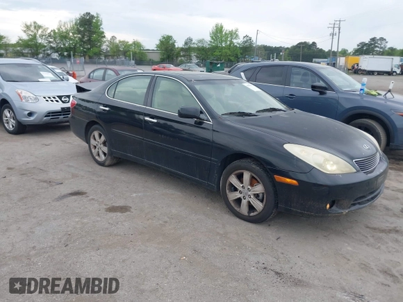 2005 Lexus ES 330 with VIN JTHBA30G655099467, listed as a IAAI auction lot 42095617 with 220,441 mi miles. Bid and sale history available at carsss.com. Image 1.