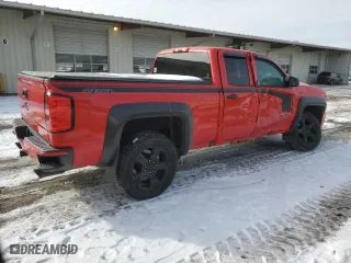 2017 Chevrolet Silverado 1500 Custom with VIN 1GCVKPEC5HZ371562, listed as a Copart auction lot 45990355 with 81,463 mi miles and Salvage Title. Bid and sale history available at carsss.com. Image 3.