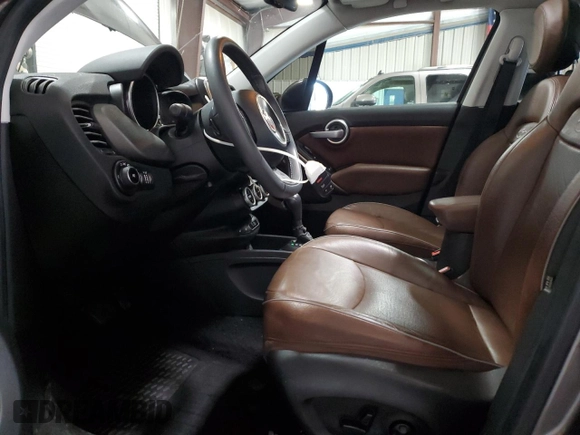 2016 FIAT 500X Trekking Plus с VIN ZFBCFYET6GP411632, выставлен на аукционе Copart как лот 43540735 с пробегом 87 608 миль миль и Списание • Salvage title. История ставок и продаж доступна на DreamBid. Изображение 7.