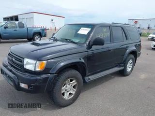 2000 Toyota 4Runner SR5 z VIN JT3HN86R8Y0307943, wystawiony jako IAAI lot #42513589 z przebiegiem Nie podano mil oraz . Historia ofert i sprzedaży dostępna na DreamBid. Obrazek 2.