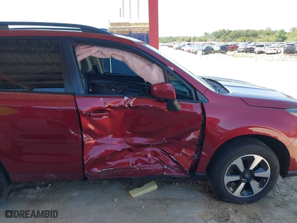 2018 Subaru Forester Premium with VIN JF2SJAEC6JH408179, listed as a IAAI auction lot 42007138 with 85,887 mi miles. Bid and sale history available at carsss.com. Image 6.