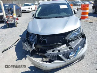 2017 Nissan Rogue SL z VIN JN1BJ1CR1HW113179, wystawiony jako IAAI lot #41838823 z przebiegiem 67 885 mil mil oraz . Historia ofert i sprzedaży dostępna na DreamBid. Obrazek 6.