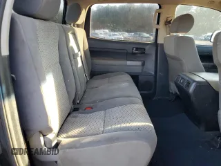 2012 Toyota Tundra 4WD Truck with VIN 5TFDM5F1XCX030962, listed as a Copart auction lot 85065924 with 351,418 mi miles and Clean Title. Bid and sale history available at carsss.com. Image 10.