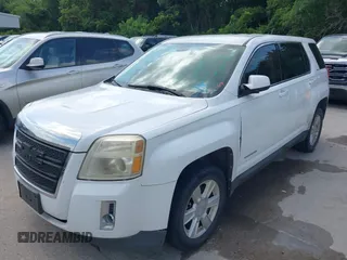 2011 GMC Terrain SLE-1 z VIN 2CTALMEC3B6258243, wystawiony jako IAAI lot #42445185 z przebiegiem 180 402 mil mil oraz . Historia ofert i sprzedaży dostępna na DreamBid. Obrazek 2.