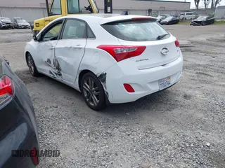 2017 Hyundai Elantra с VIN KMHD35LH3HU354747, выставлен на аукционе IAAI как лот 41763448 с пробегом 94 640 миль миль и . История ставок и продаж доступна на DreamBid. Изображение 3.