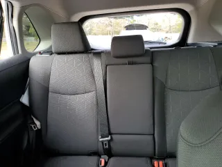 2019 Toyota RAV4 XLE with VIN 2T3W1RFV8KW009204, listed as a Copart auction lot 41535655 with 101,957 mi miles and Non Repairable. Bid and sale history available at carsss.com. Image 10.