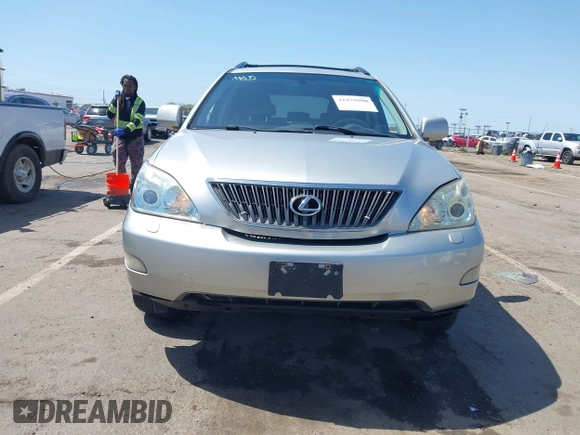 2004 Lexus RX 330 with VIN JTJHA31U340061672, listed as a IAAI auction lot 41979906 with 166,733 mi miles. Bid and sale history available at carsss.com. Image 12.