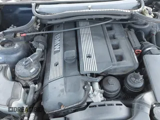 2005 BMW 3 Series 330i с VIN WBAEV53445KM40931, выставлен на аукционе IAAI как лот 42061235 с пробегом 298 421 миль миль и . История ставок и продаж доступна на DreamBid. Изображение 10.