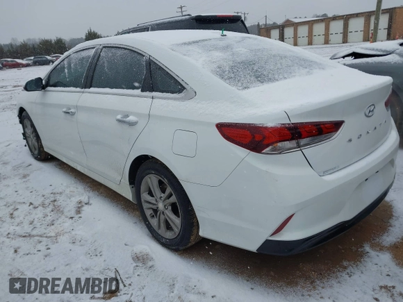 2018 Hyundai Sonata Sport with VIN 5NPE34AF9JH665989, listed as a IAAI auction lot 41621642 with 92,167 mi miles and . Bid and sale history available at carsss.com. Image 3.