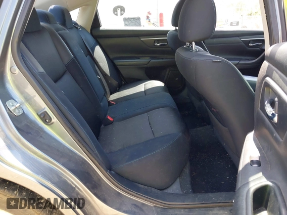 2017 Nissan Altima SV z VIN 1N4AL3AP2HC489509, wystawiony jako IAAI lot #42651575 z przebiegiem 138 361 mil mil oraz . Historia ofert i sprzedaży dostępna na DreamBid. Obrazek 8.