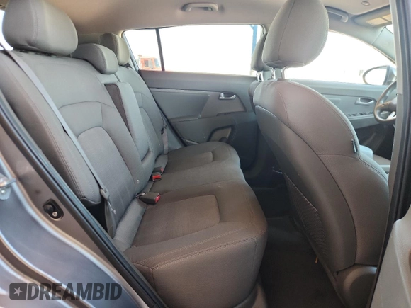 2011 Kia Sportage LX with VIN KNDPBCA22B7017760, listed as a Copart auction lot 60570025 with 118,617 mi miles and Salvage title. Bid and sale history available at DreamBid. Image 11.
