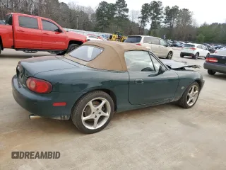 2001 Mazda MX-5 Miata z VIN JM1NB353810212392, wystawiony jako Copart lot #44398295 z przebiegiem 88 601 mil mil oraz Szkoda całkowita • Salvage title. Historia ofert i sprzedaży dostępna na DreamBid. Obrazek 3.