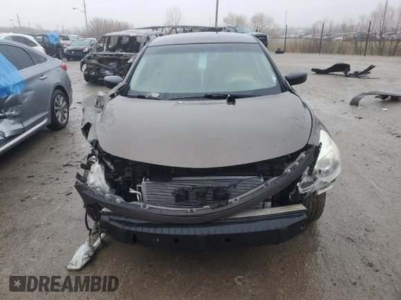 2014 Nissan Altima 2.5 S with VIN 1N4AL3AP2EC163852, listed as a Copart auction lot 43538135 with 114,800 mi miles and Clean Title. Bid and sale history available at carsss.com. Image 5.