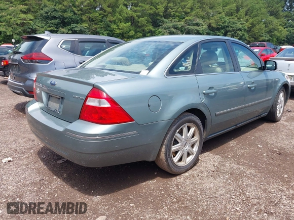 2005 Ford Five Hundred Limited with VIN 1FAFP25135G184101, listed as a IAAI auction lot 42577022 with 177,247 mi miles and . Bid and sale history available at DreamBid. Image 4.