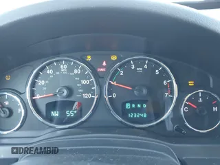 2012 Jeep Liberty Sport Latitude z VIN 1C4PJMAK7CW192375, wystawiony jako IAAI lot #41639506 z przebiegiem 123 248 mil mil oraz . Historia ofert i sprzedaży dostępna na DreamBid. Obrazek 7.