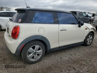2015 MINI Hardtop with VIN WMWXM5C58F3A57125, listed as a Copart auction lot 43694195 with 78,875 mi miles and Salvage Title. Bid and sale history available at DreamBid. Image 3.