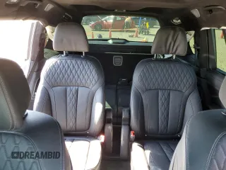 2023 BMW X7 M60i z VIN 5UX33EM0XP9N45266, wystawiony jako Copart lot #68922574 z przebiegiem Nie podano mil oraz Szkody całkowita. Historia ofert i sprzedaży dostępna na DreamBid. Obrazek 10.