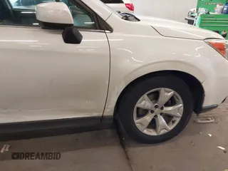 2015 Subaru Forester 2.5i Limited with VIN JF2SJAHC7FH832828, listed as a IAAI auction lot 41736100 with 90,570 mi miles. Bid and sale history available at carsss.com. Image 17.