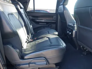 2021 Ford Expedition Max Limited with VIN 1FMJK1KT5MEA36959, listed as a IAAI auction lot 41699445 with 85,539 mi miles. Bid and sale history available at carsss.com. Image 8.