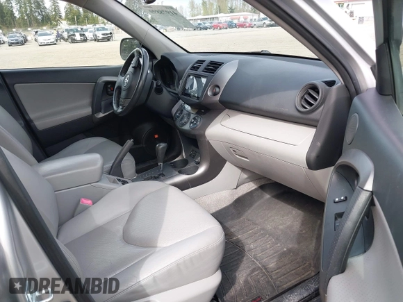 2009 Toyota RAV4 Ltd with VIN JTMBK31V79D009055, listed as a IAAI auction lot 41978899 with 173,469 mi miles. Bid and sale history available at carsss.com. Image 5.