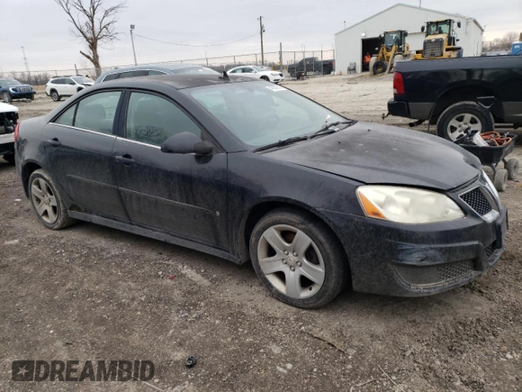 2010 Pontiac G6 1SB z VIN 1G2ZA5E09A4119917, wystawiony jako Copart lot #46852545 z przebiegiem 155 996 mil mil oraz Szkoda całkowita • Salvage title. Historia ofert i sprzedaży dostępna na DreamBid. Obrazek 4.