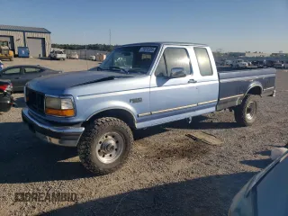 1997 Ford F-250 with VIN 1FTHX26H7VEB07077, listed as a Copart auction lot 75076324 with 126,666 mi miles and Salvage Title. Bid and sale history available at carsss.com. Image 1.