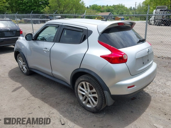 2013 Nissan Juke SL z VIN JN8AF5MV3DT213989, wystawiony jako IAAI lot #42262466 z przebiegiem 94 823 mil mil oraz . Historia ofert i sprzedaży dostępna na DreamBid. Obrazek 3.