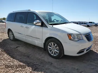 2015 Chrysler Town & Country Limited Platinum with VIN 2C4RC1GG7FR743471, listed as a Copart auction lot 49981625 with 142,585 mi miles and Clean Title. Bid and sale history available at carsss.com. Image 4.