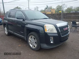 2011 GMC Terrain SLT-1 z VIN 2CTFLUE55B6435334, wystawiony jako IAAI lot #42186377 z przebiegiem 125 259 mil mil oraz . Historia ofert i sprzedaży dostępna na DreamBid. Obrazek 1.