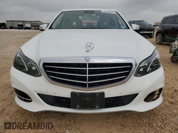 2014 Mercedes-Benz E 350 Sport with VIN WDDHF5KB5EA886658, listed as a Copart auction lot 54188245 with 86,575 mi miles and Salvage Title. Bid and sale history available at DreamBid. Image 5.
