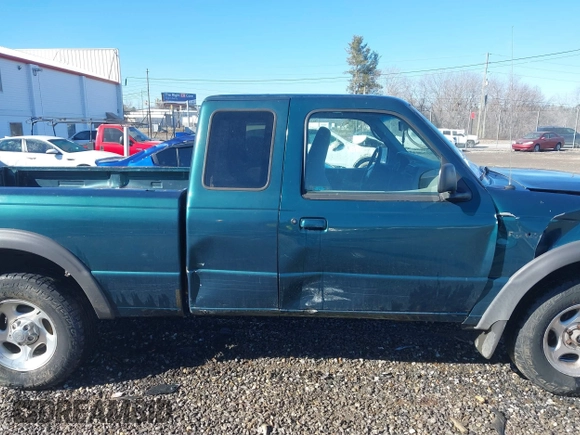 1998 Ford Ranger XL with VIN 1FTZR15U6WTA72360, listed as a IAAI auction lot 41233133 with 199,442 mi miles. Bid and sale history available at carsss.com. Image 13.