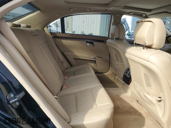 2013 Mercedes-Benz S-Class S 550 with VIN WDDNG9EB5DA520975, listed as a Copart auction lot 43427585 with 156,255 mi miles and Clean Title. Bid and sale history available at carsss.com. Image 10.