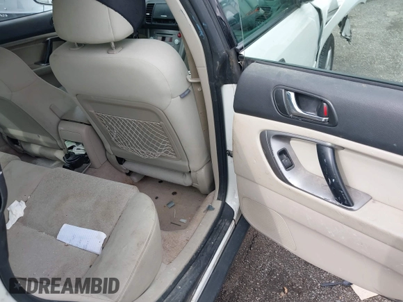 2008 Subaru Outback i with VIN 4S4BP61C787367038, listed as a IAAI auction lot 42738110 with 81,692 mi miles and . Bid and sale history available at DreamBid. Image 8.
