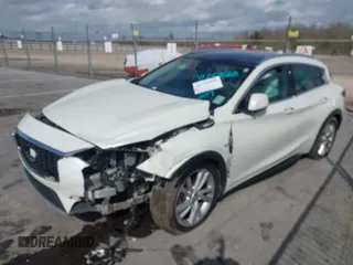 2019 Infiniti QX30 Luxe z VIN SJKCH5CP8KA010331, wystawiony jako IAAI lot #41749668 z przebiegiem 55 486 mil mil oraz . Historia ofert i sprzedaży dostępna na DreamBid. Obrazek 6.