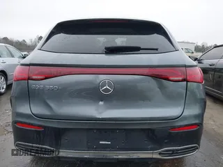 2023 Mercedes-Benz EQE 350+ z VIN 4JGGM2BB8PA017402, wystawiony jako IAAI lot #41286677 z przebiegiem 13 881 mil mil oraz . Historia ofert i sprzedaży dostępna na DreamBid. Obrazek 16.