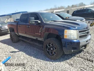 2011 Chevrolet Silverado 1500 LT with VIN 3GCPKSE30BG194468, listed as a Copart auction lot 48721875 with 186,102 mi miles and Salvage Title. Bid and sale history available at carsss.com. Image 4.