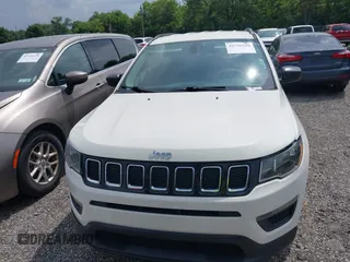2018 Jeep Compass Sport with VIN 3C4NJCAB0JT124679, listed as a IAAI auction lot 42720262 with 119,267 mi miles and . Bid and sale history available at DreamBid. Image 12.